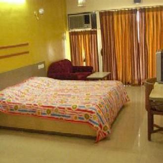 Woodland Regency Hotel Silvassa Luaran gambar
